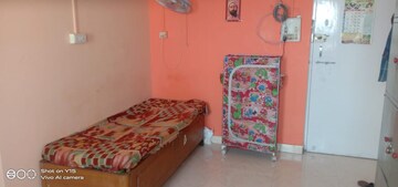 Room in  Pg at Prabhadevi – for Rent