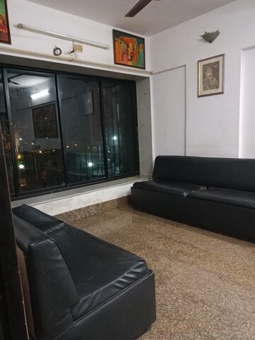 Living Room in 2 BHK Apartment at Andheri West – for Rent