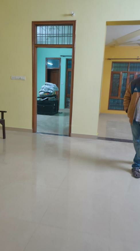 4 BHK + Pooja Room,Servant Room Independent House For Sale in Patrakaar From Chauraha G