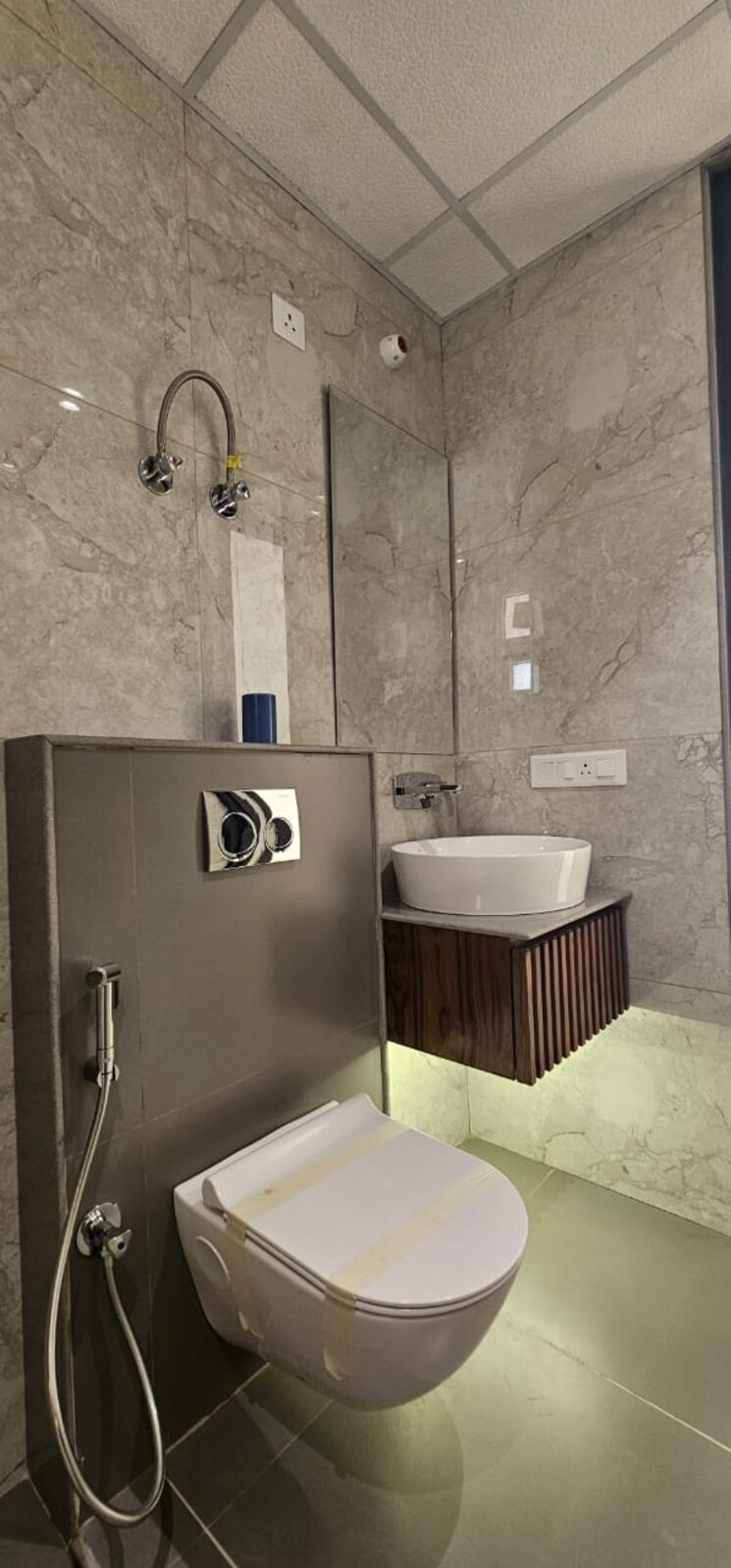 Bathroom, panchkula urban estate 3 Bedroom 1650 Sq.Ft. Apartment In Panchkula Urban Estate Panchkula 8102551