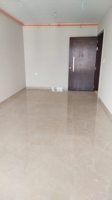 Bedroom in 2 BHK Apartment at Andheri West – for Rent