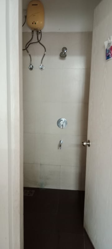 Bathroom in 1 BHK Apartment at Lodha Palava City, Dombivli East – for Rent