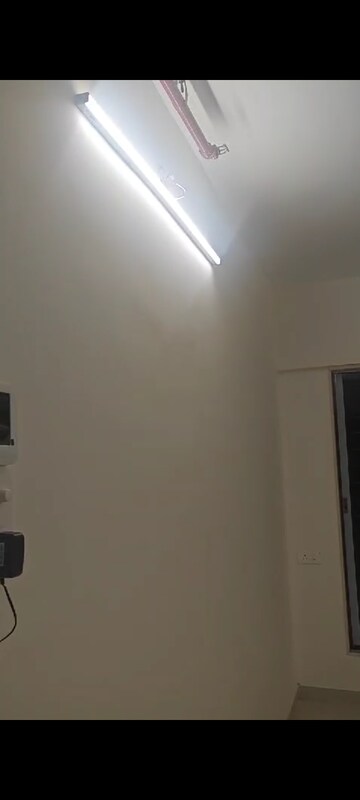 1 BHK Apartment For Rent in Adityaraj Breeze, Vikhroli East