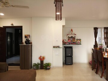 Room in 2 BHK Apartment at Je And Vee Om Trimurti, Malad East – for Rent