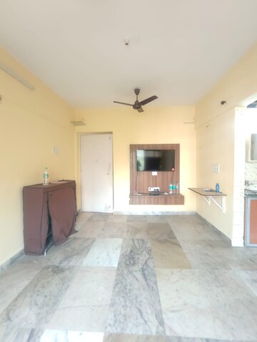 Room in 1 BHK Apartment at Surya Enclave Co op hsg Society, Manpada – for Rent
