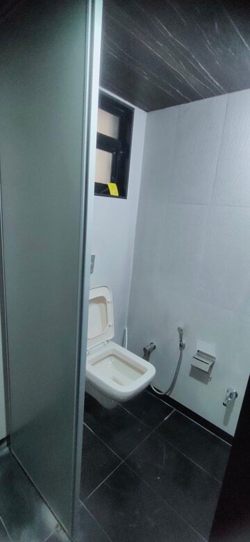 Bathroom in 1.5 BHK Apartment at Kalpataru Sidhachal Phase IV, Kapur Bawdi – for Rent