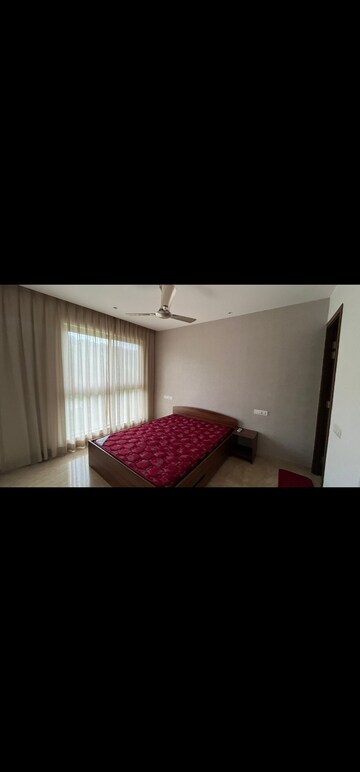 Bedroom in 2 BHK Apartment at Hiranandani Castle Rock, Powai – for Rent