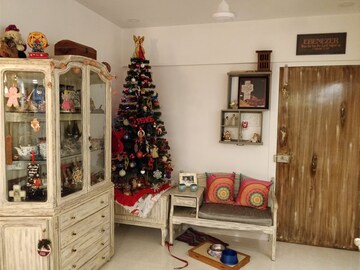 Living Room in 1 BHK Apartment at Andheri West – for Rent