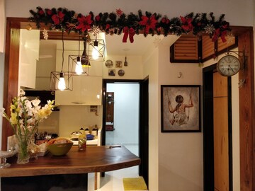 Furnished Amenities in 1 BHK Apartment at Andheri West – for Rent