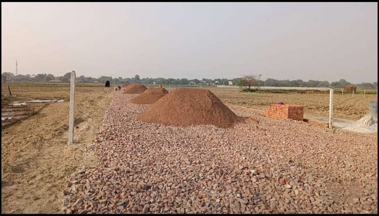 undefined, mathura cantonment  100 Sq.Yd. Plot In Mathura Cantonment Mathura 8102629