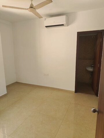 Room in 1 BHK Apartment at Lodha Palava City Lakeshore Greens, Dombivli East – for Rent
