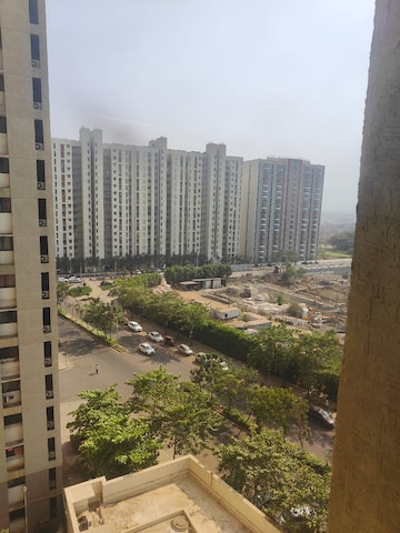 1 BHK Apartment For Rent in Lodha Palava City Lakeshore Greens Dombivli East Thane  8102646