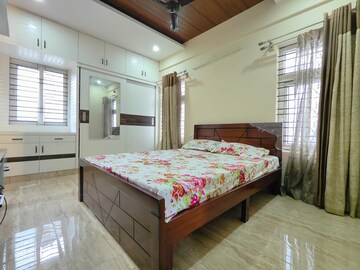 Bedroom in 3 BHK Builder Floor at Hsr Layout – for Rent