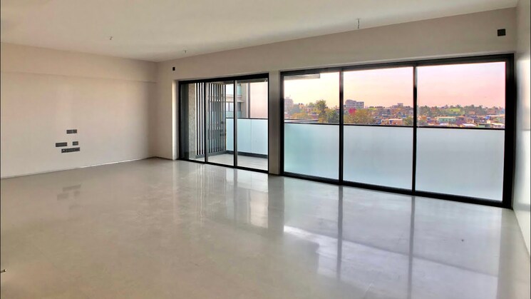 Room, rustomjee-paramount 2 Bedroom 777 Sq.Ft. Apartment In Khar West Mumbai 8102681