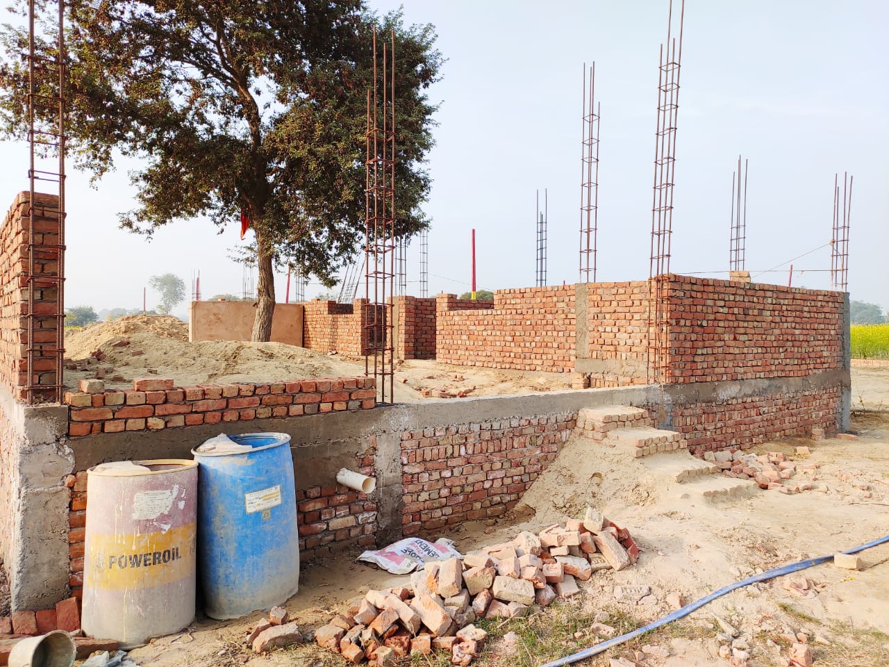 Plot For Sale in Isbt Maarte 2 Km In Jewar