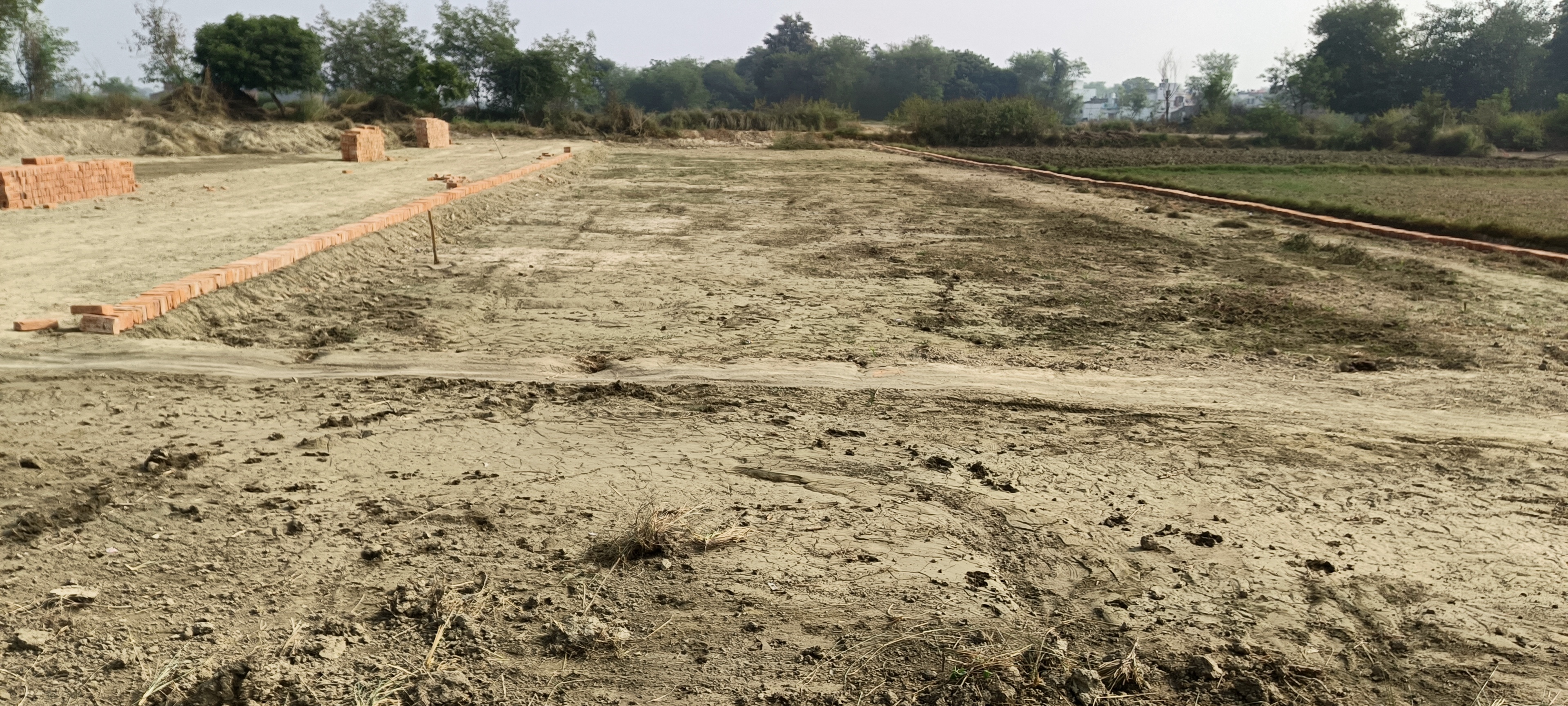 Plot For Sale in Sitapur Road Investment