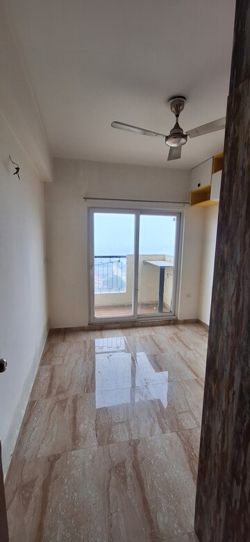 Room in 1 BHK Apartment at Pivotal Devaan, Sector 84 – for Rent
