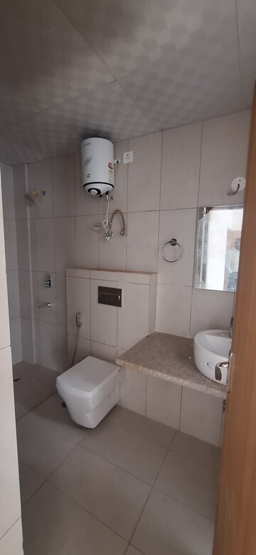 Bathroom in 4 BHK Builder Floor at SS Linden, Sector 84 – for Rent