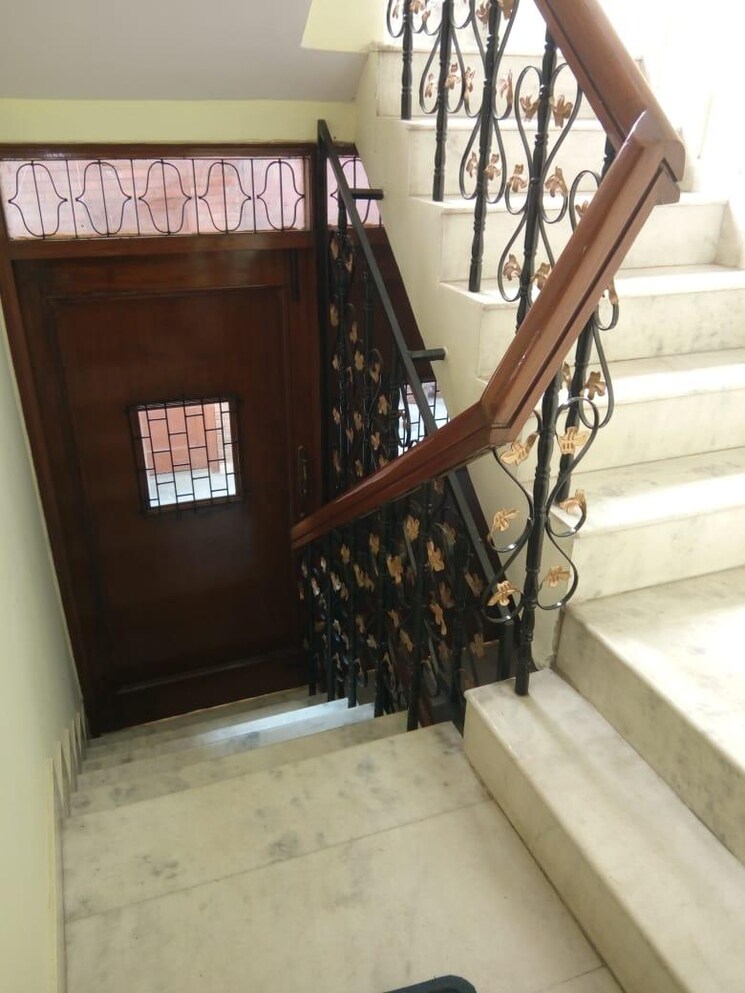 undefined, green park extension 6+ Bedroom 620 Sq.Yd. Villa In Green Park Extension Delhi 8102811