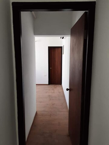 Room in 2.5 BHK Apartment at Lodha Lakeshore Greens, Dombivli East – for Rent