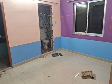 Master Bedroom in 3 BHK Apartment at DS Nirman, Keshtopur – for Rent