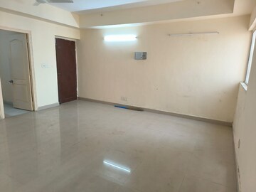 Room in 4 BHK Apartment at Dasnac Burj, Sector 75 – for Sale