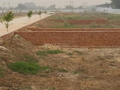 Plot For Sale in Jewar Road Radisson Hotel