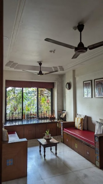 2 BHK Apartment For Resale in Vile Parle West Mumbai  8102865