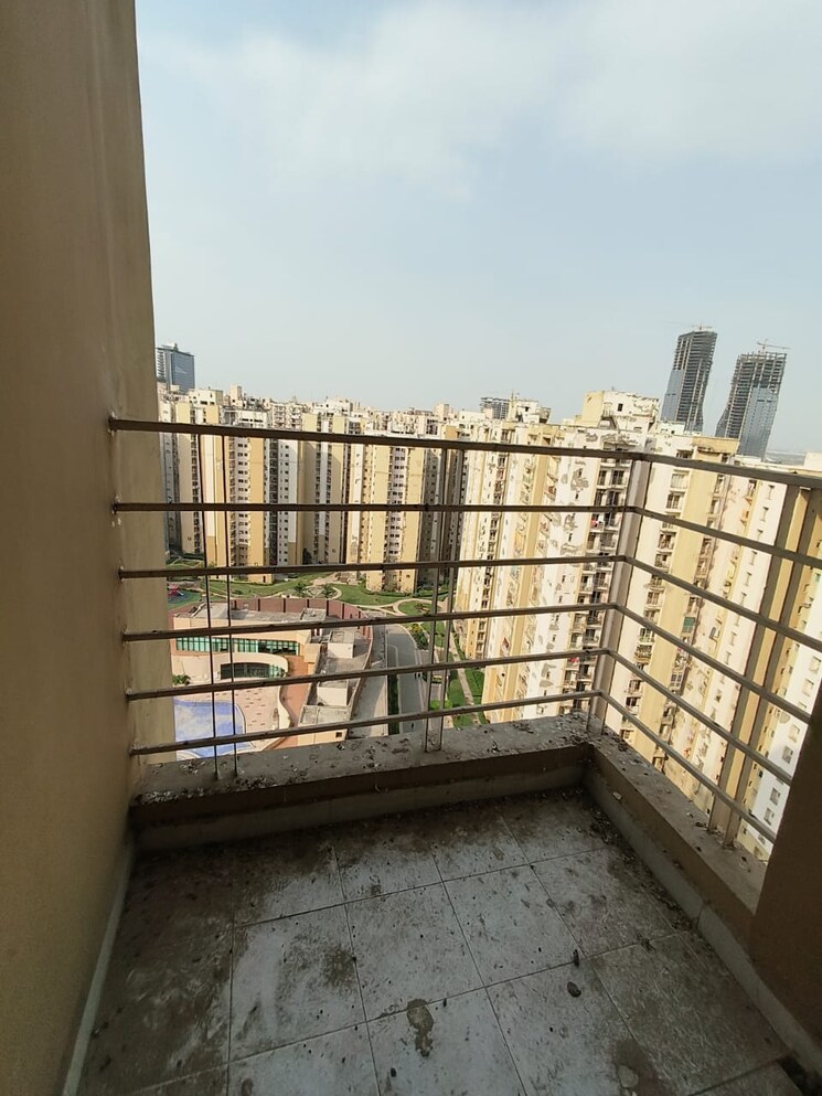 Exterior View, lotus-panache 4 Bedroom 2800 Sq.Ft. Apartment In Sector 110 Noida 8102889