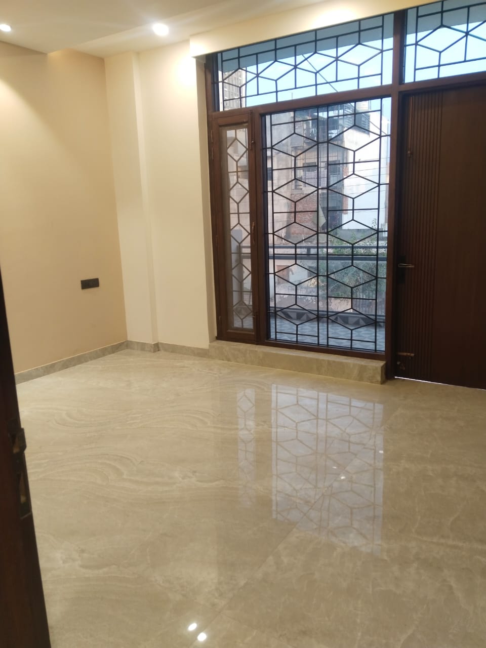 3 BHK + Servant Room 2500 Sq.Ft. Apartment in Lotus Panache
