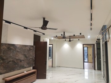 Room in 3 BHK Apartment at Lotus Panache, Sector 110 – for Sale
