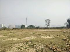 Plot For Sale in Jewar Road Radisson Hotel