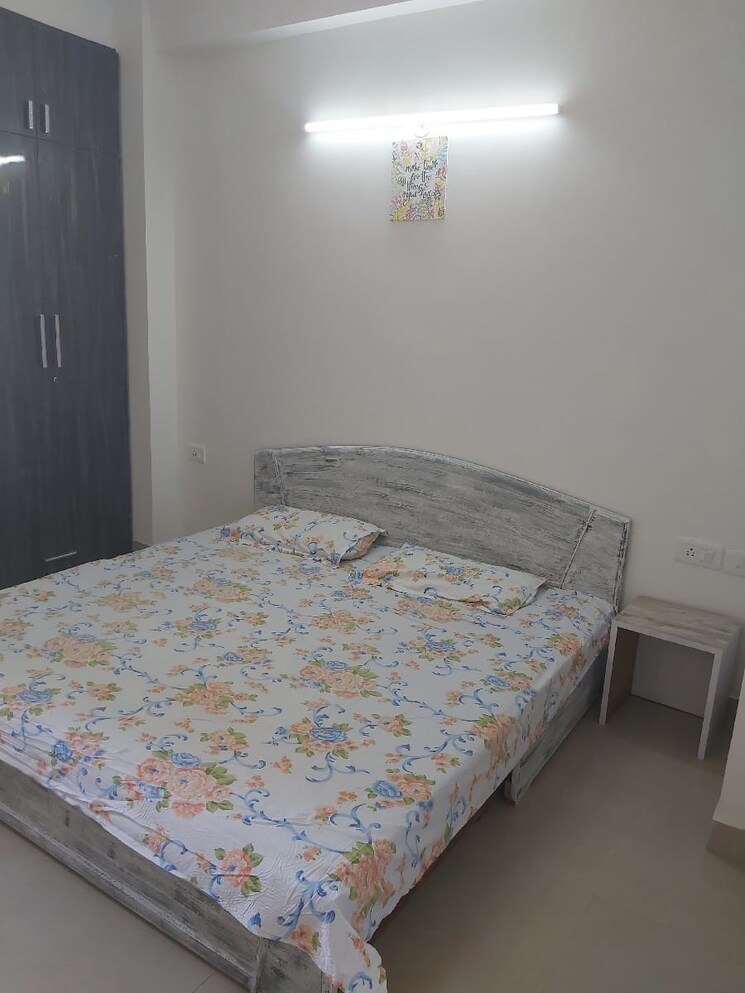 Bedroom, 3c-lotus-panache 3 Bedroom 2100 Sq.Ft. Apartment In Sector 110 Noida 8102911