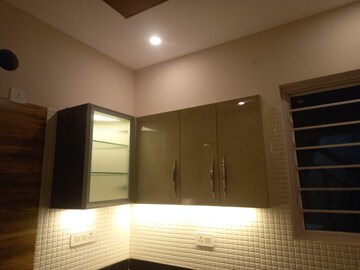 Furnished Amenities in 2 BHK Builder Floor at Makka Wala – for Sale