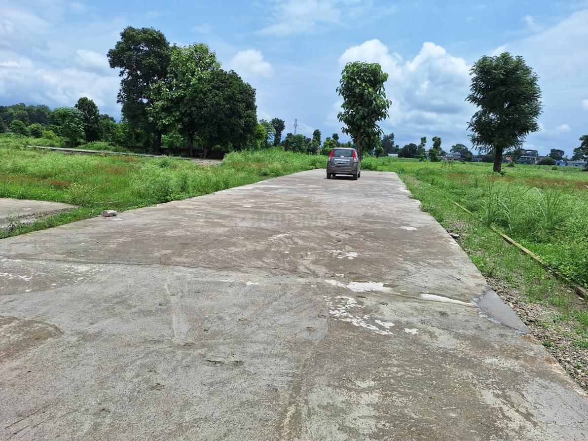 Plot For Sale in Jewar Road Radisson Hotel