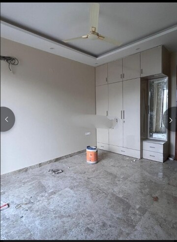 Living Room in 3 BHK Builder Floor at Sector 14 – for Rent