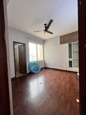 Room in 2 BHK Apartment at Sector 168 – for Rent