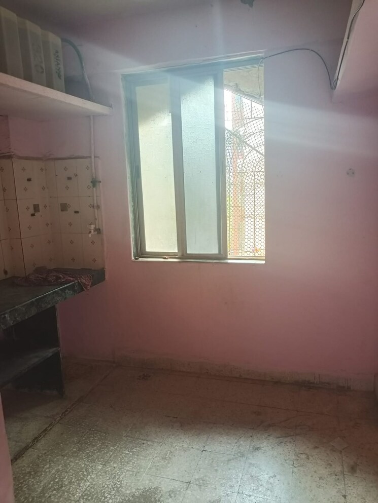 Kitchen, laxmi-tower-mira-road 1 Bedroom 530 Sq.Ft. Apartment In Mira Road Thane 7856061