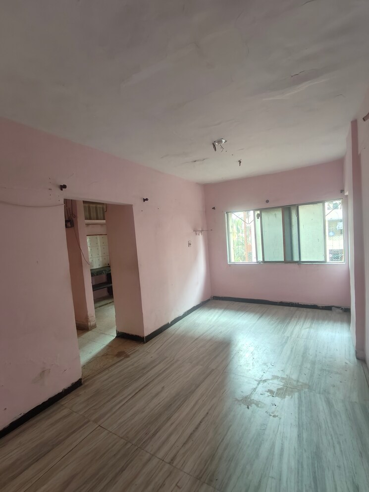 Living Room, laxmi-tower-mira-road 1 Bedroom 530 Sq.Ft. Apartment In Mira Road Thane 7856061