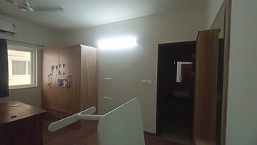 Room in 4 BHK Apartment at Prestige Ivy Leagu, Kondapur – for Rent