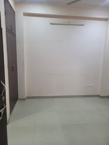 Room in 2 BHK Builder Floor at Malviya Nagar – for Rent