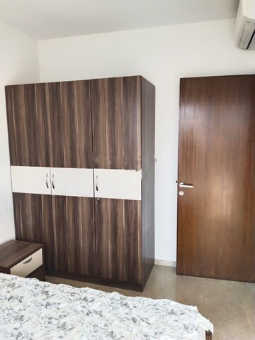 Furnished Amenities in 1 BHK Apartment at Hiranandani Zen Maple, Powai – for Rent