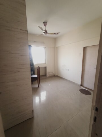 Room in 3 BHK Apartment at Rustomjee Avenue M, Virar West – for Rent