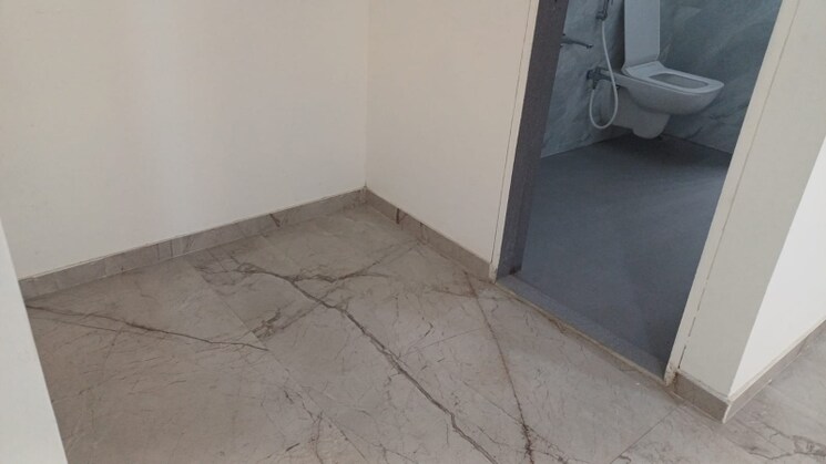 undefined, thane west 2 Bedroom 820 Sq.Ft. Apartment In Thane West Thane 8103219