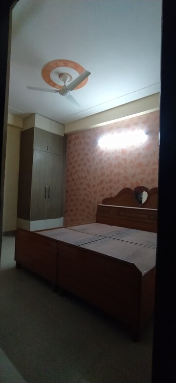 Master Bedroom in 2 BHK Builder Floor at Niti Khand I – for Rent