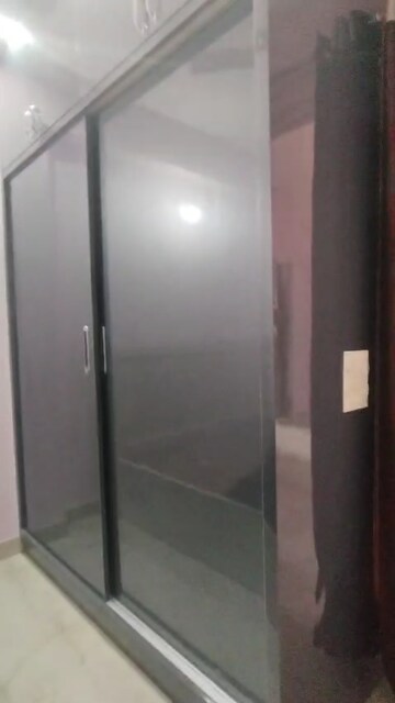 Building Lobby in 3 BHK Apartment at Sarvome Shree Homes, Sector 45 – for Rent