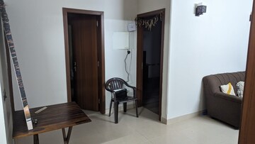 Room in 2.5 BHK Builder Floor at Central Park 3 Flower Valley, Sohna Sector 33 – for Sale