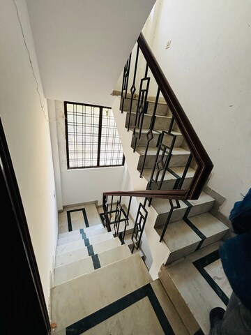 Staircase in 2 BHK Builder Floor at Sector 41 – for Rent