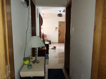 Furnished Amenities in 2 BHK Apartment at Dosti Group Acres, Wadala East – for Rent