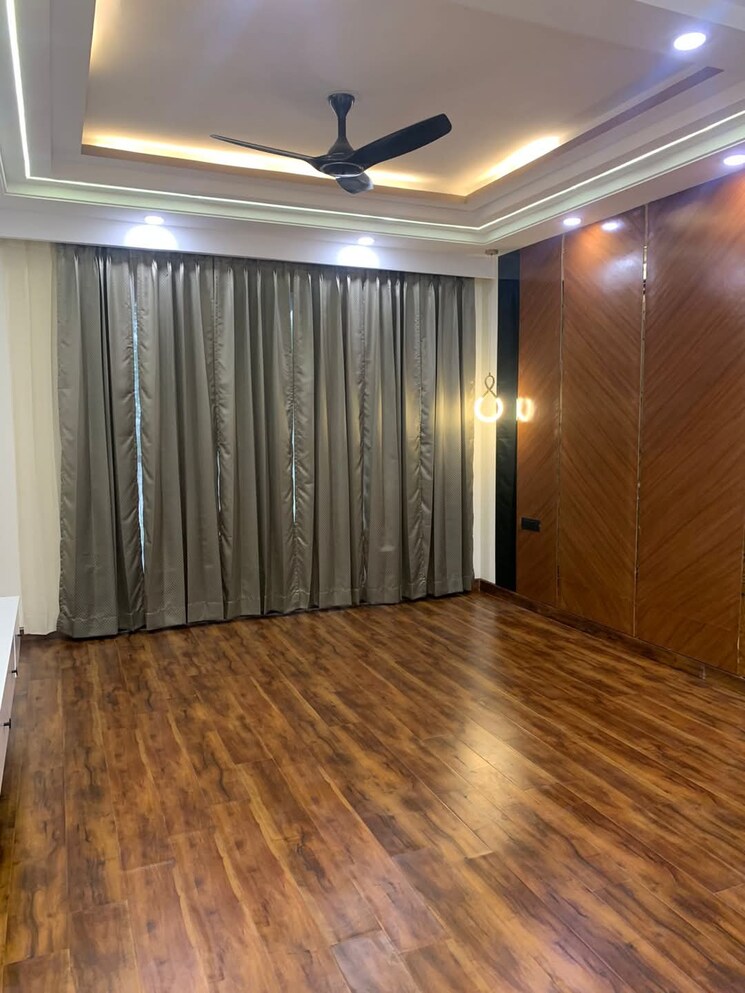 Bedroom, emaar-emerald-floors-premier 4 Bedroom 1975 Sq.Ft. Apartment In Sector 65 Gurgaon 8103339